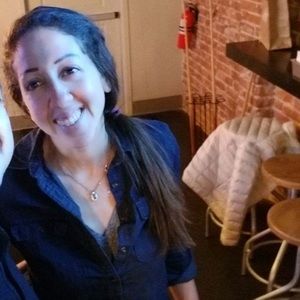 Meet your Posher, Nanou